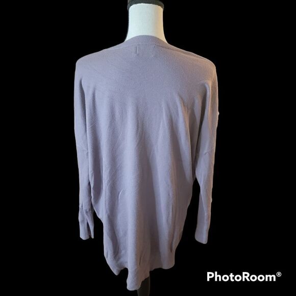 Dreamers Long Sleeved Sweater with Round Neck.  Size M/L. - Picture 6 of 9